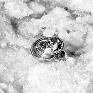 Sterling Silver Swirl Ring Sz 8